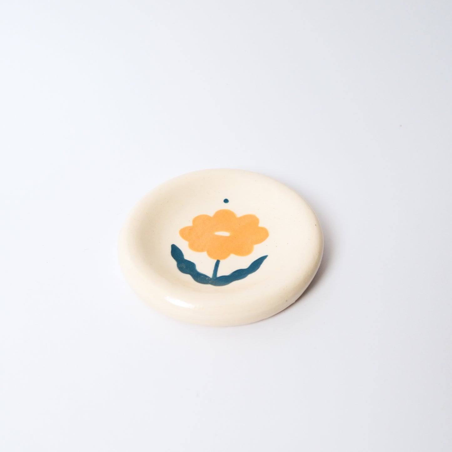 Starburst Medium Dish in Mustard by Objects by Phoebe — view 3