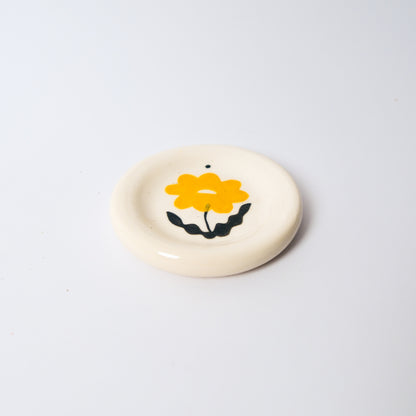 Starburst Medium Dish in Wattle by Objects by Phoebe — view 3