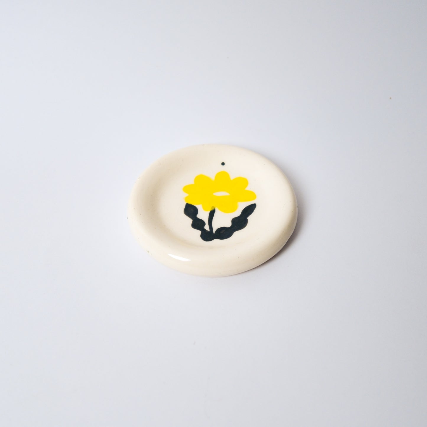 Starburst Medium Dish in Yellow by Objects by Phoebe — view 2