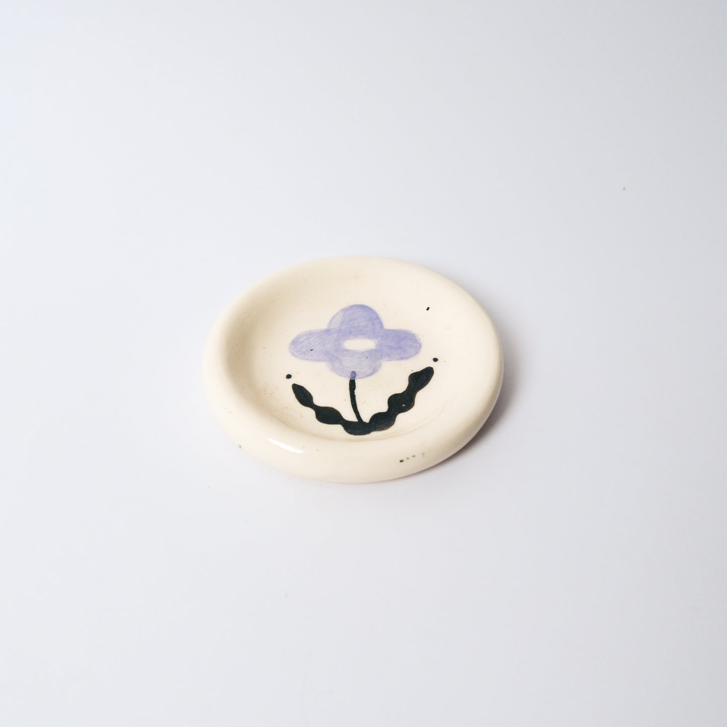 Sunbeam Medium Dish in Purple by Objects by Phoebe — view 2
