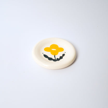 Sunbeam Medium Dish in Wattle by Objects by Phoebe — view 2