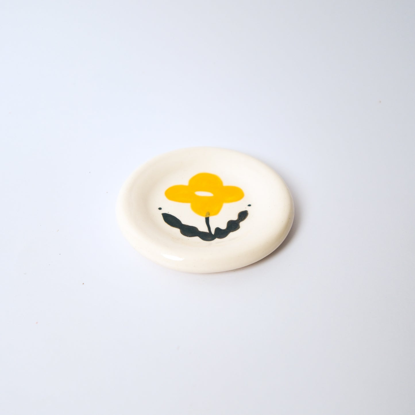 Sunbeam Medium Dish in Wattle by Objects by Phoebe — view 3