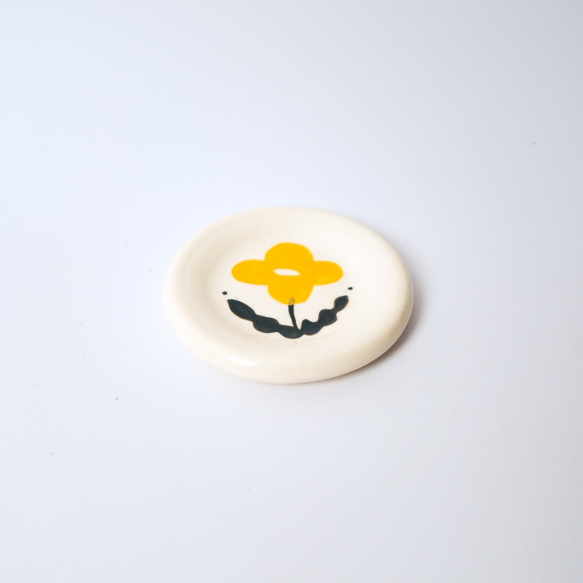 Sunbeam Medium Dish in Wattle by Objects by Phoebe — view 3