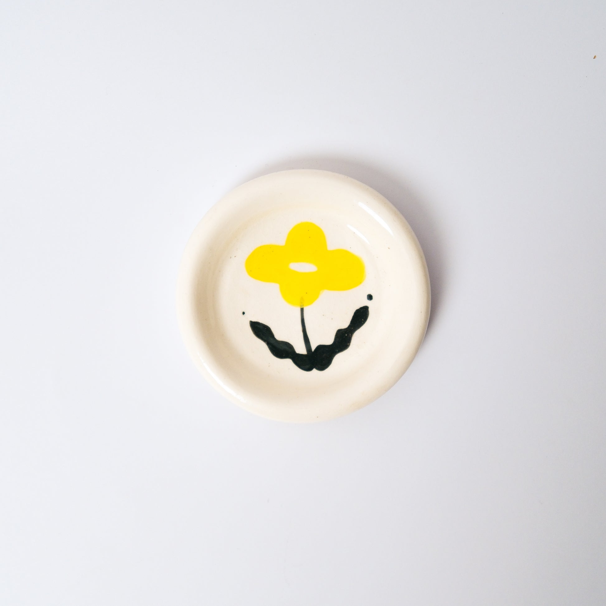Sunbeam Medium Dish in Yellow by Objects by Phoebe
