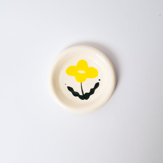 Sunbeam Medium Dish in Yellow by Objects by Phoebe