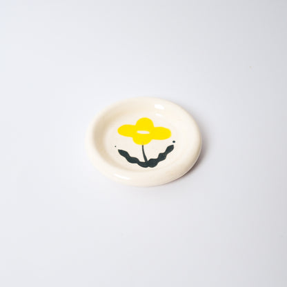 Sunbeam Medium Dish in Yellow by Objects by Phoebe — view 2