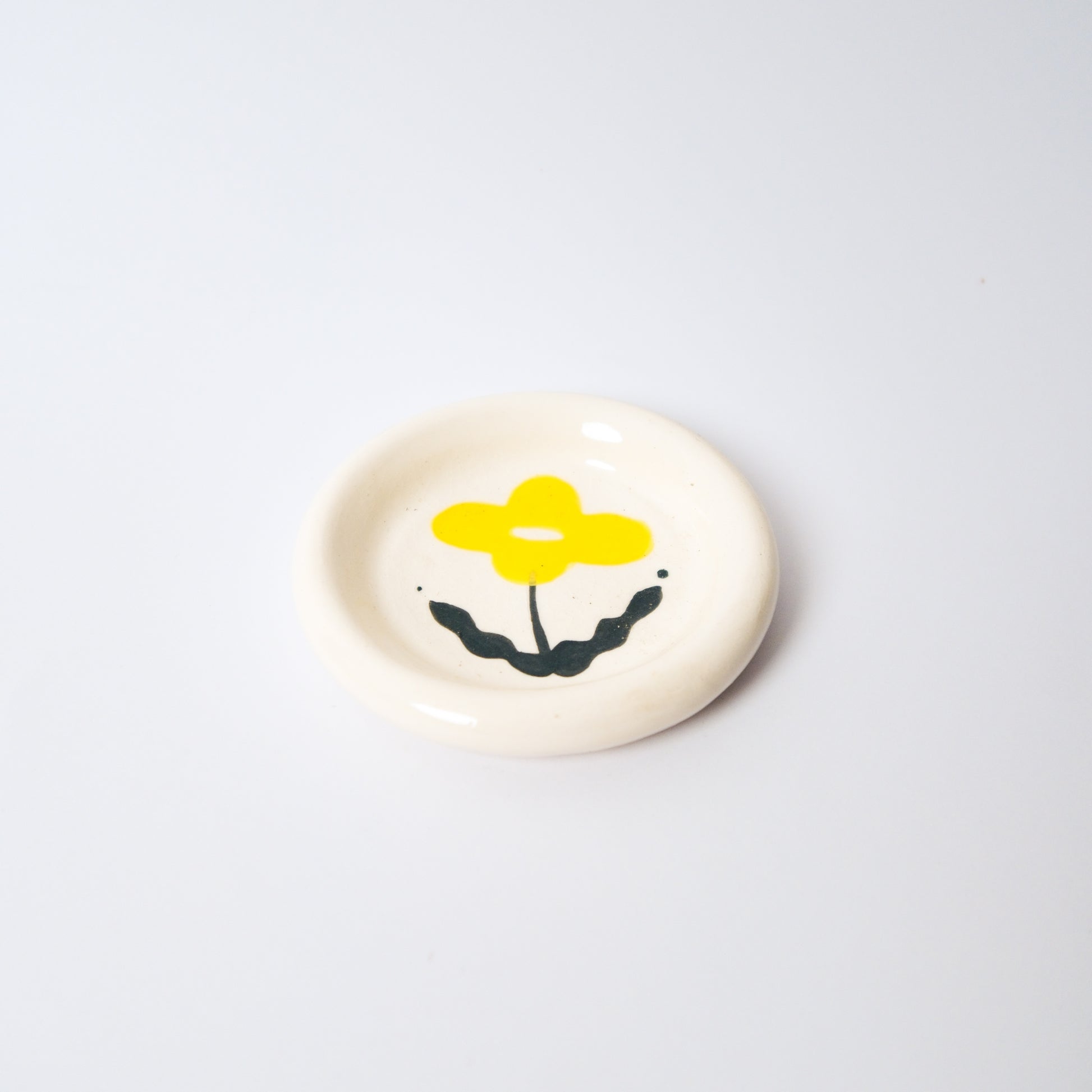 Sunbeam Medium Dish in Yellow by Objects by Phoebe — view 3