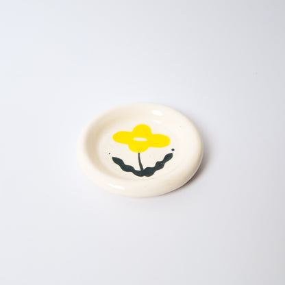 Sunbeam Medium Dish in Yellow by Objects by Phoebe — view 3