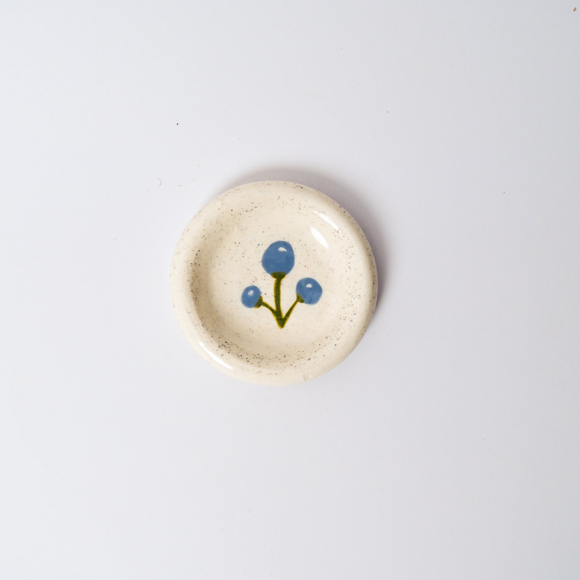 Bud Small Dish in Grey by Objects by Phoebe